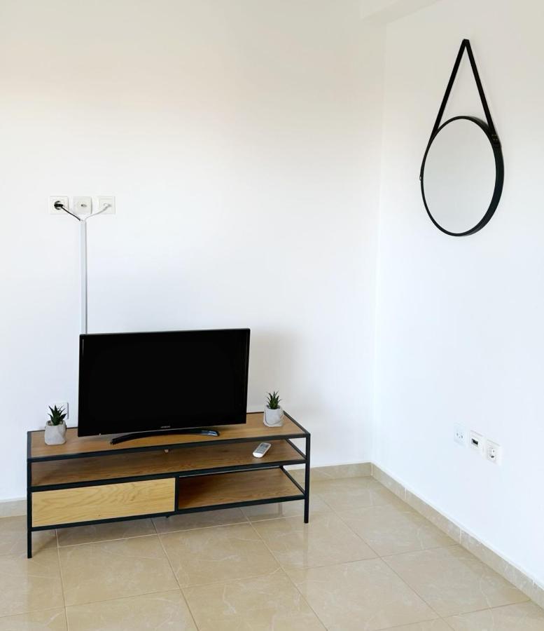 Apartment Kallikratis Near Athens Airport