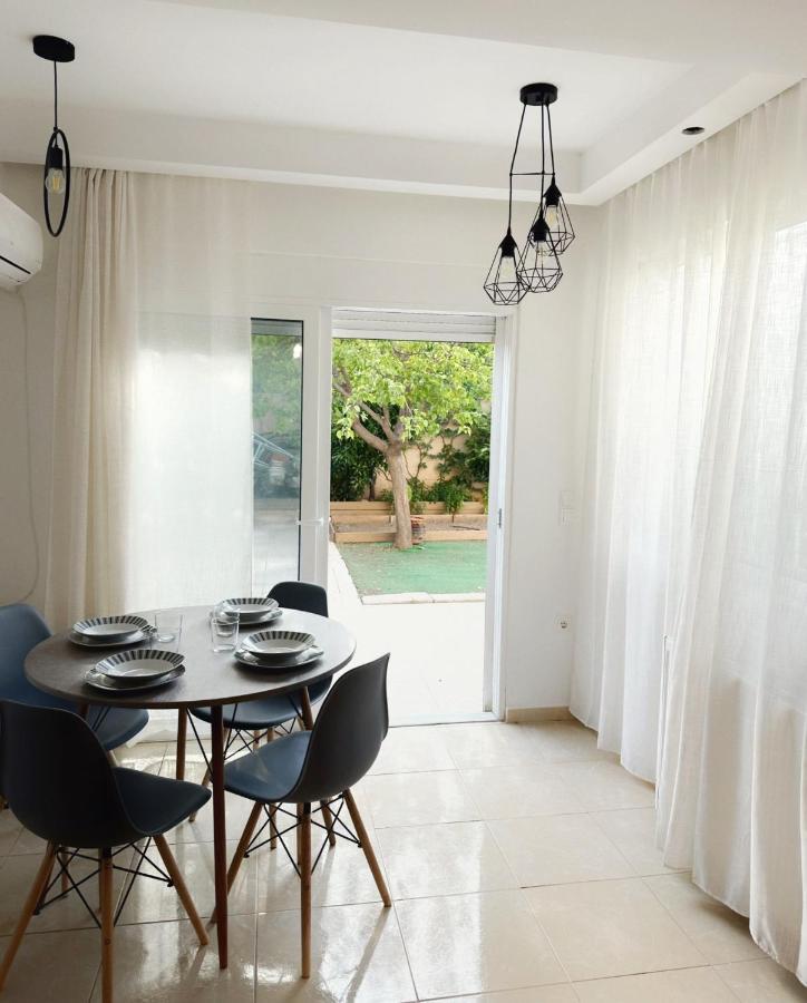 Kallikratis Near Athens Airport Apartment